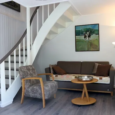 Holiday home Krossmyrhill. Great House *