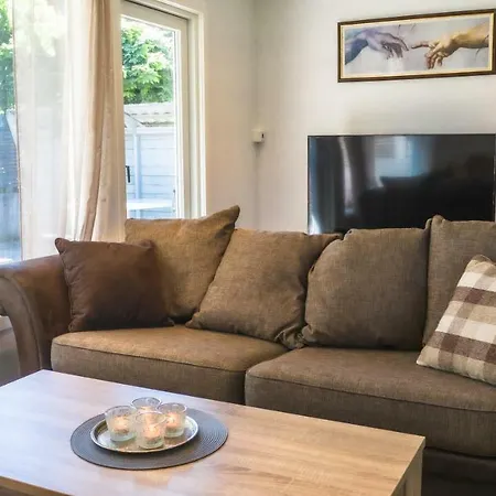 Casa vacanze Krossmyrhill. Great House Eik